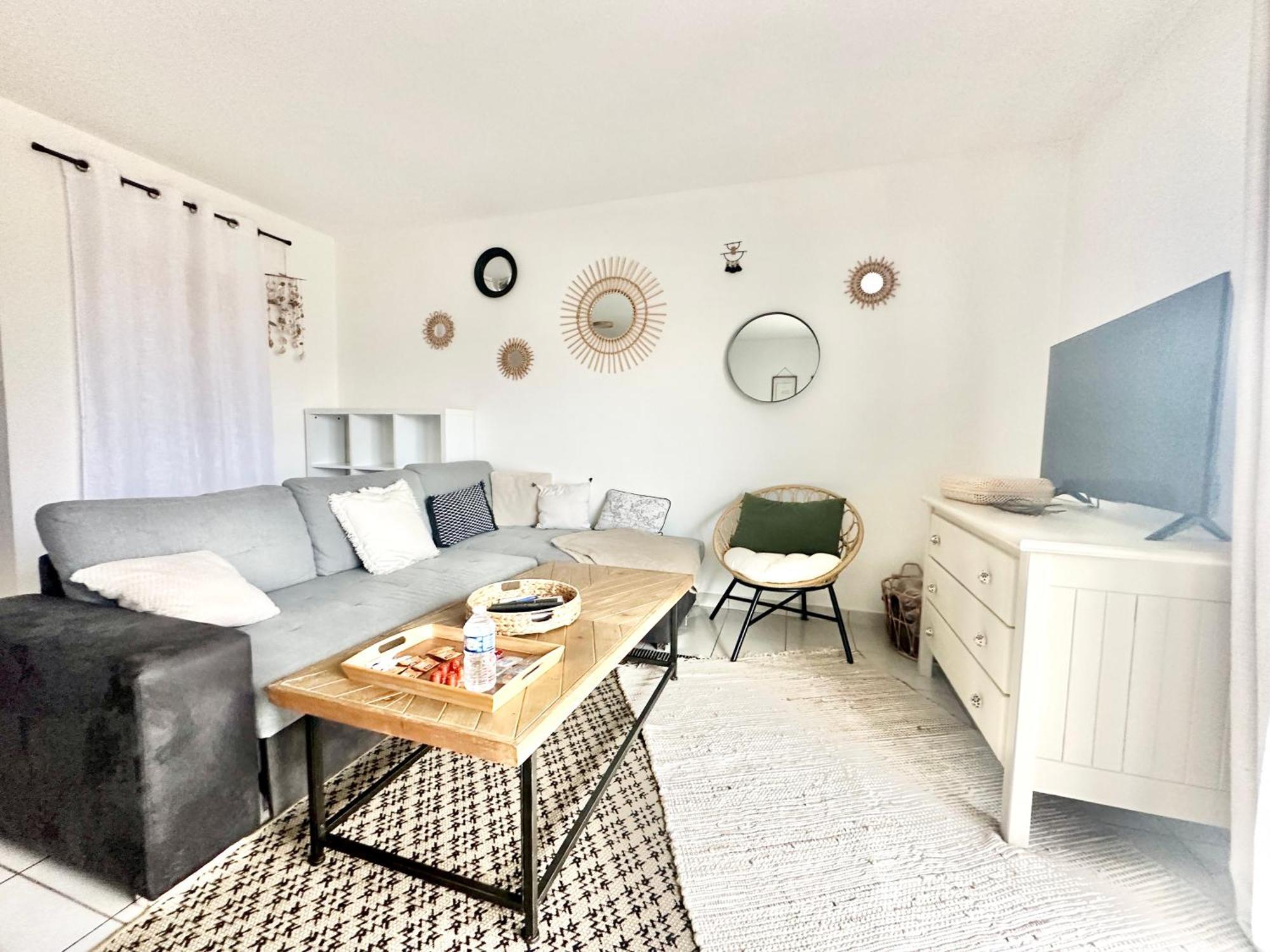 Appartement L'Arsene, Un Cocon Avec Terrasse à Panazol Extérieur photo