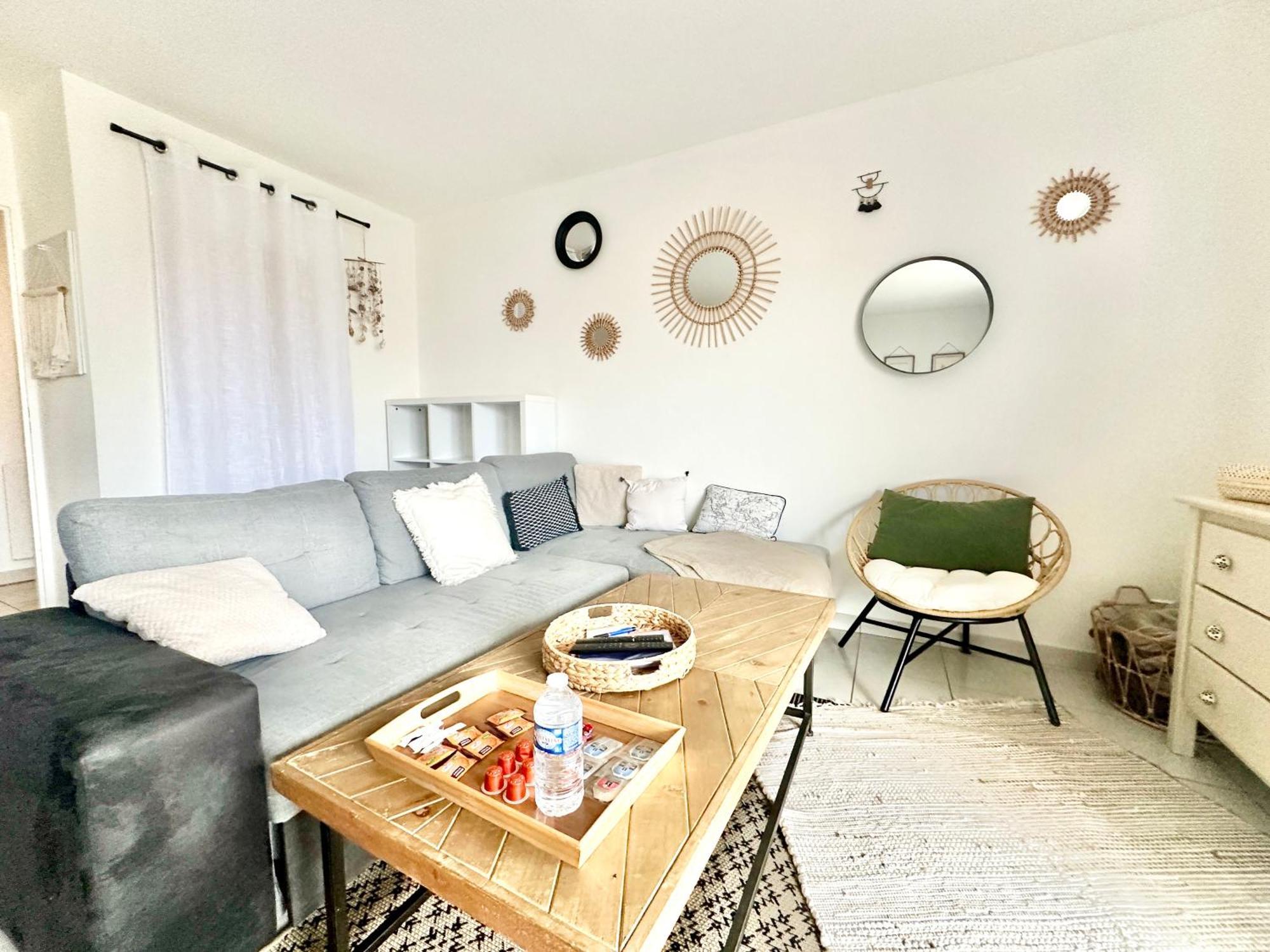 Appartement L'Arsene, Un Cocon Avec Terrasse à Panazol Extérieur photo